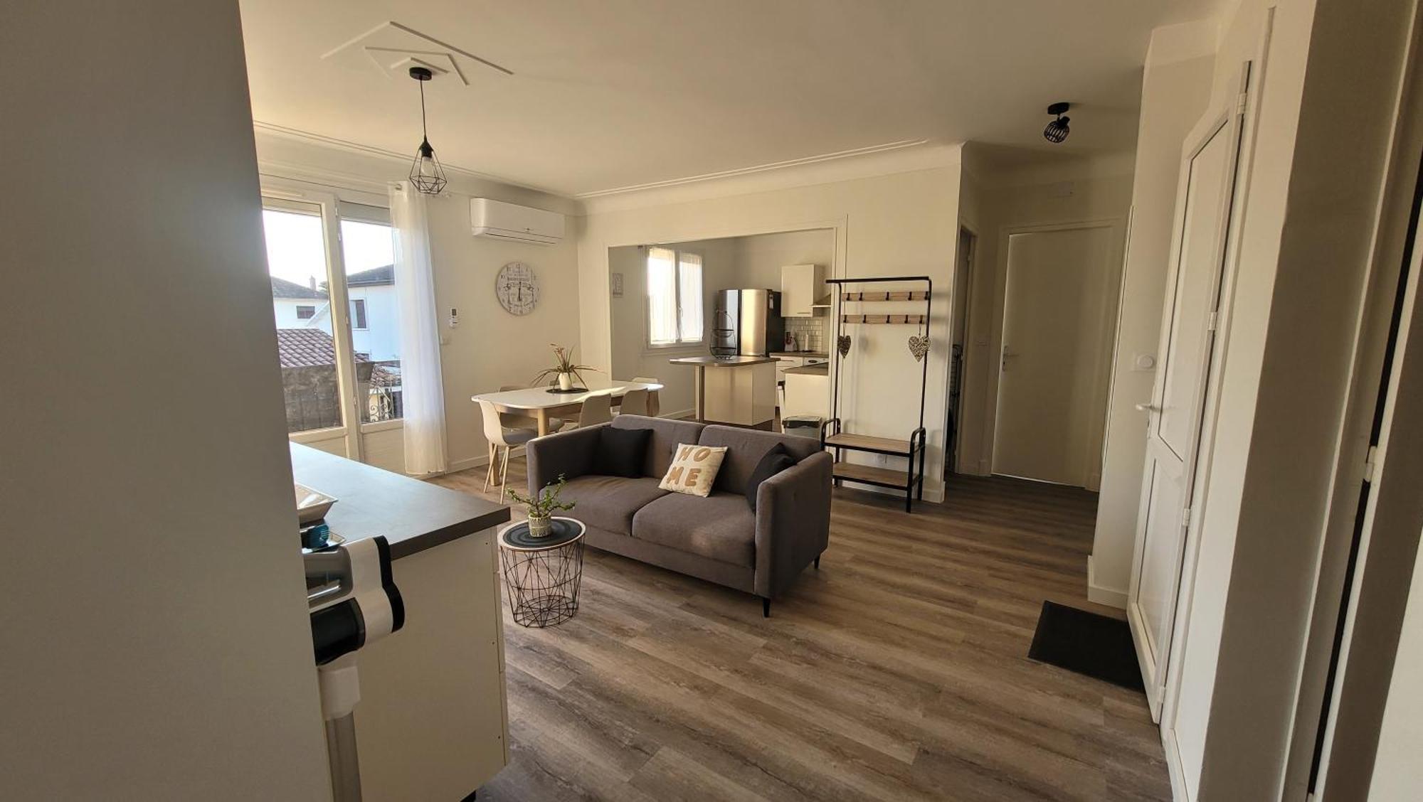 Bel Appartement T5 Neuf Avec 4 Chambres Tarbes Buitenkant foto
